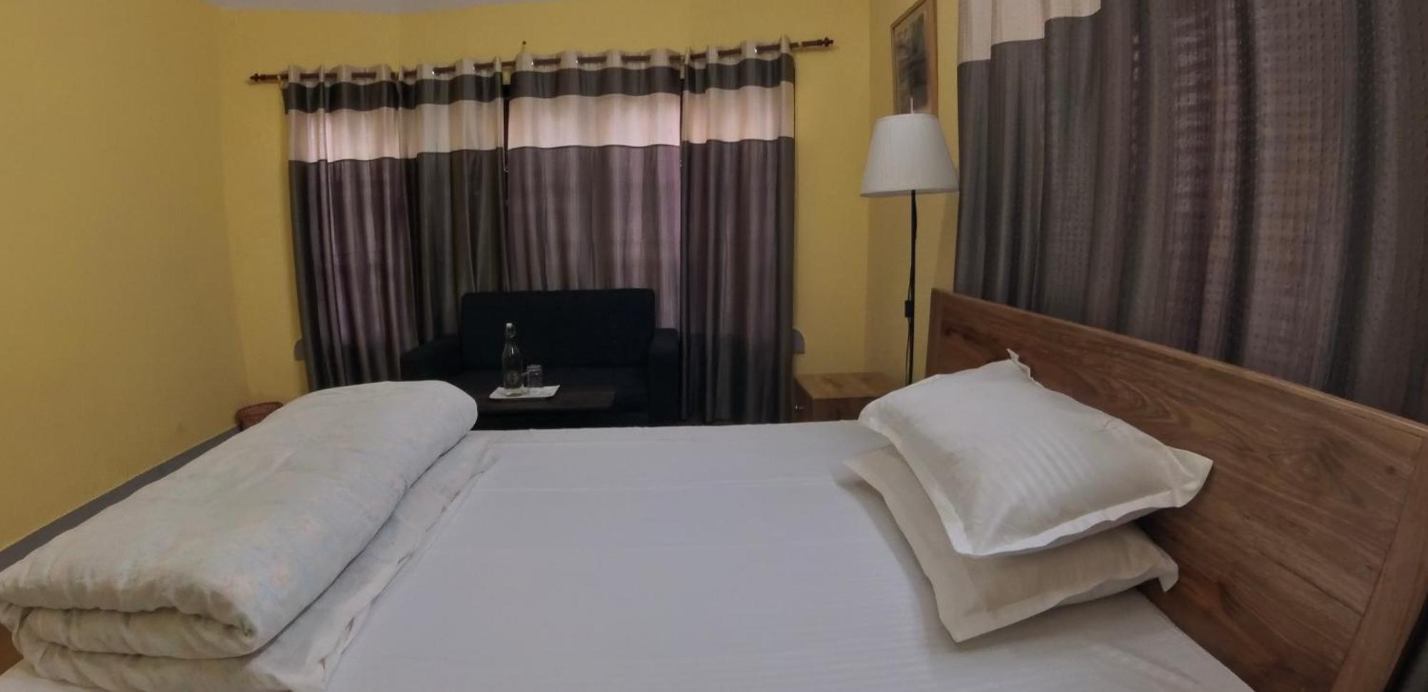 Drakon Nest Homestay กาฐมาณฑุ ภายนอก รูปภาพ
