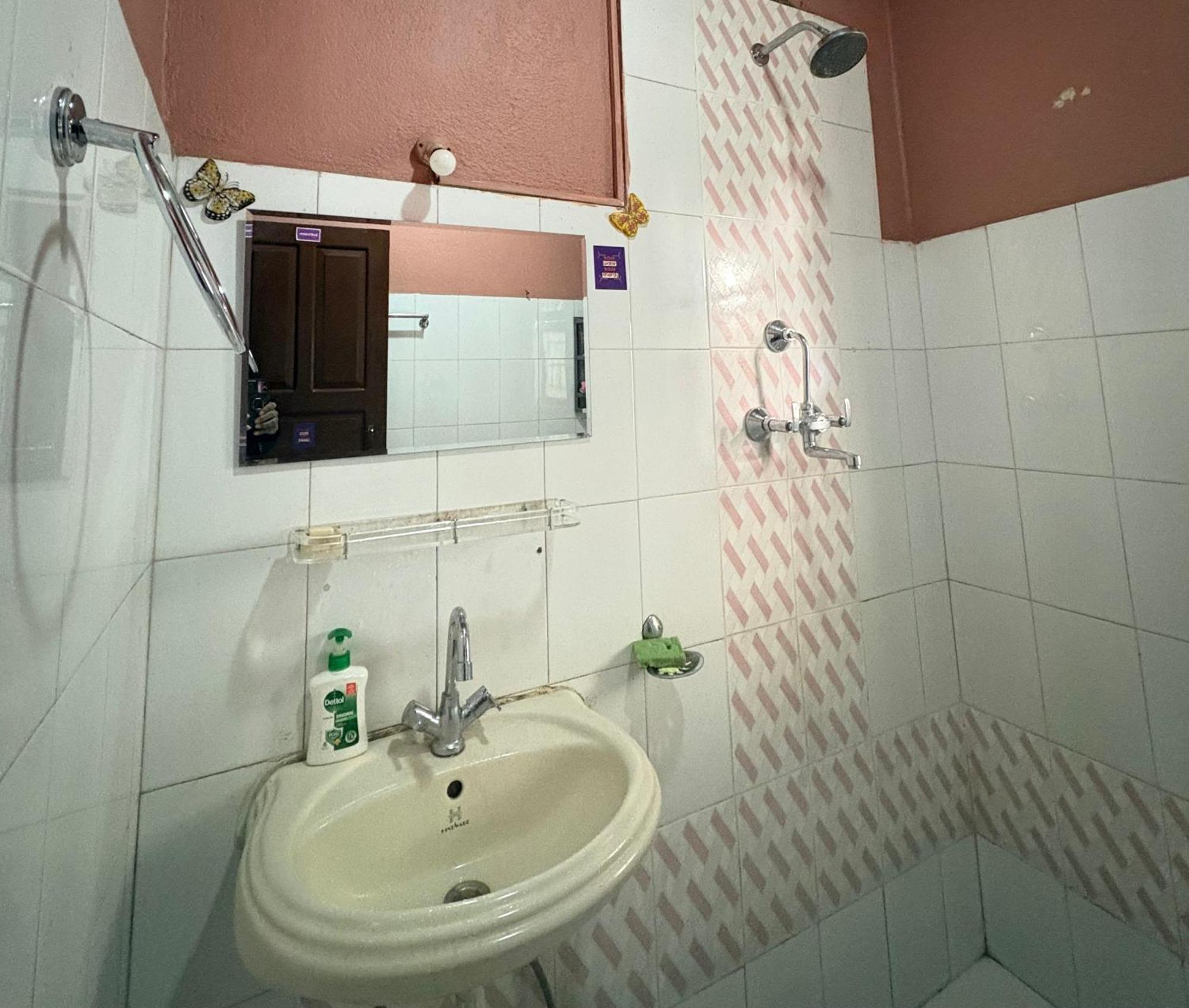 Drakon Nest Homestay กาฐมาณฑุ ภายนอก รูปภาพ